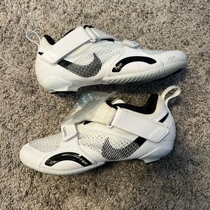 Nike White and Black Cycling Shoes